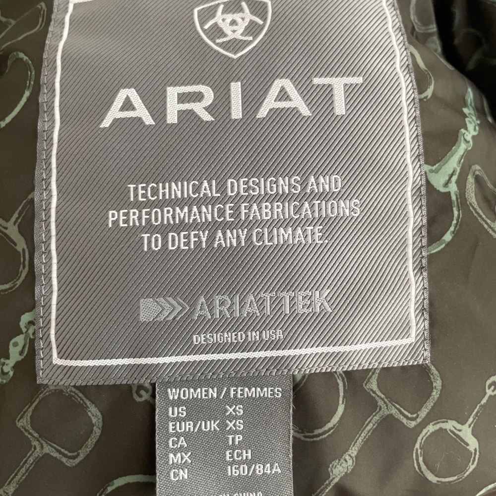 Ariat vest - Picture 3 of 3